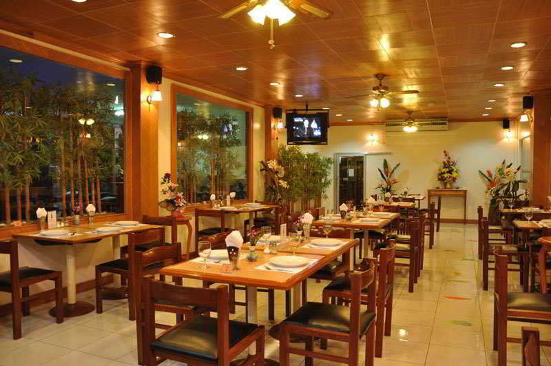 Swan Hotel Bangkok Exterior foto